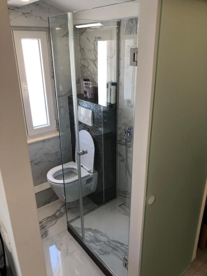 Apartment Vid Split Bagian luar foto